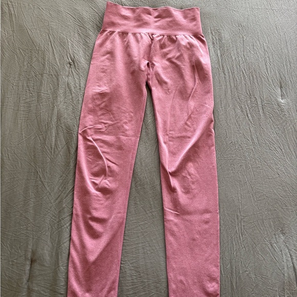 NVGTN Seamless Leggings - Picture 4 of 9